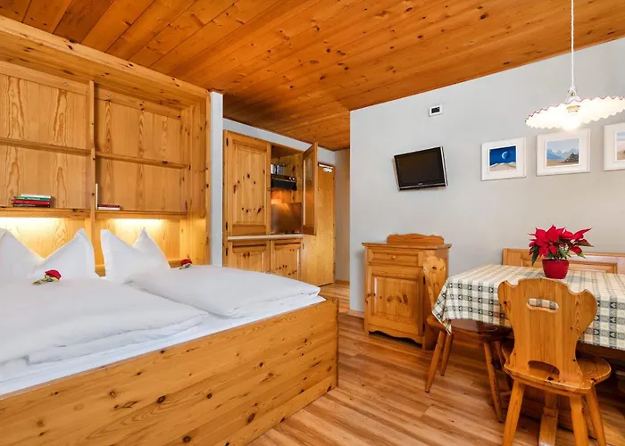 Apartments Antares