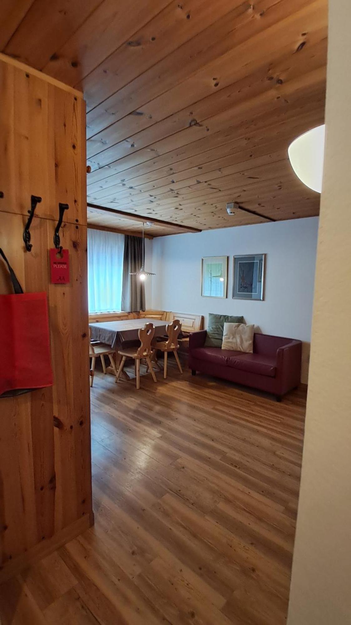 Aparthotel Antares