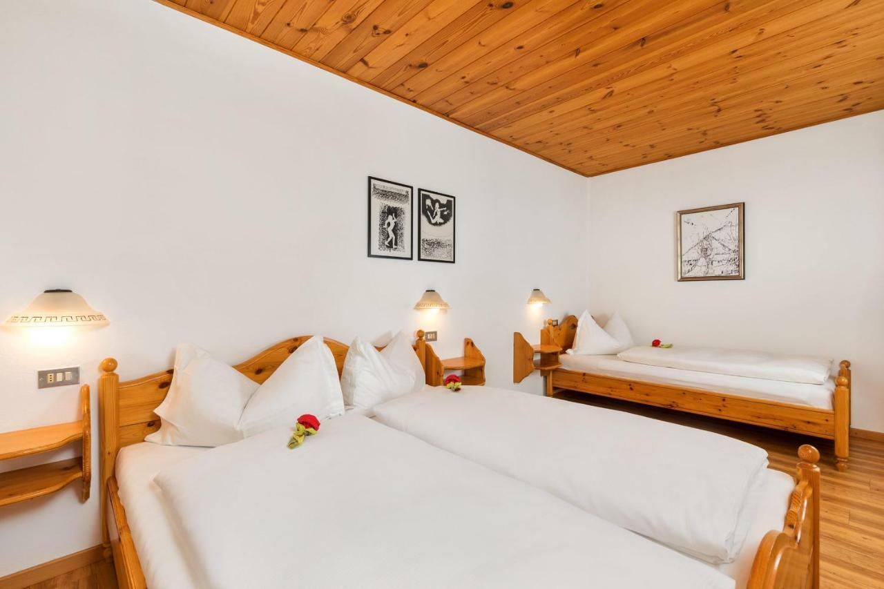 Antares Aparthotel